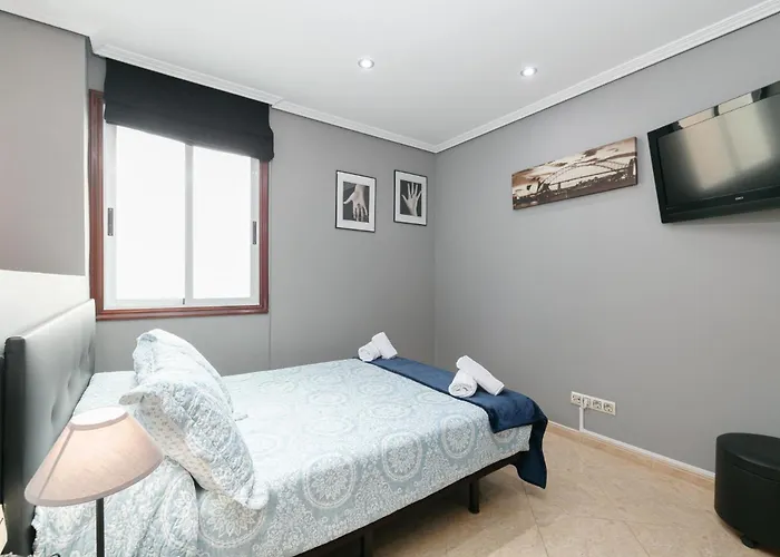 Chic Y Con Parking By